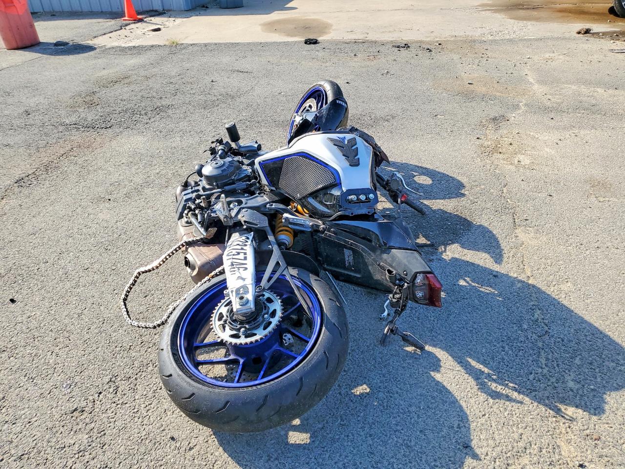 JYARN95E0SA001613 · 2025 YAMAHA MT09 · 4/9