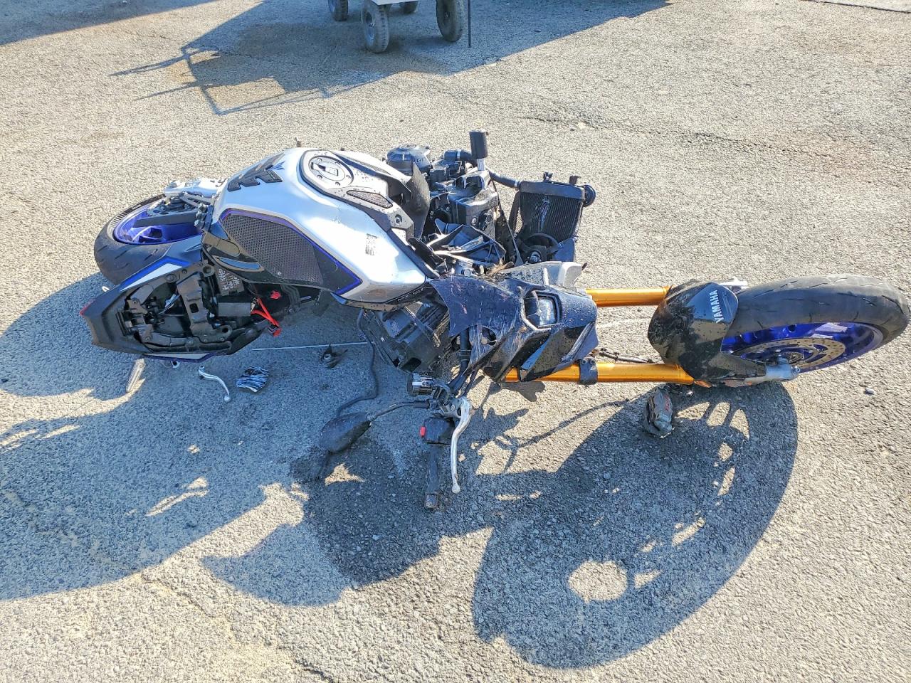 JYARN95E0SA001613 · 2025 YAMAHA MT09