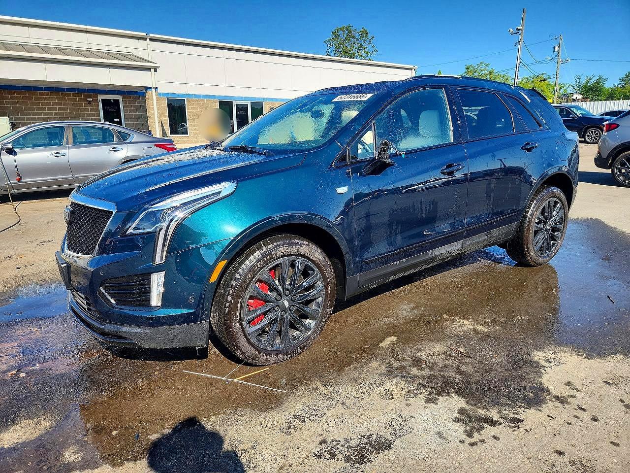 1GYKNHRS2TZ102469 · 2026 CADILLAC XT5