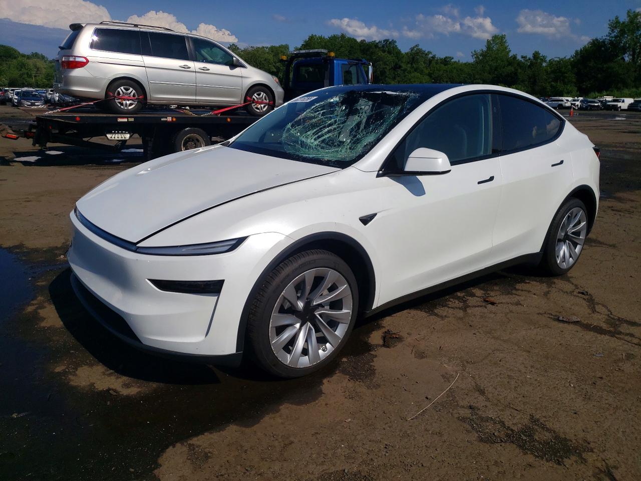 7SAYGDEE1TA387447 · 2026 TESLA MODEL Y