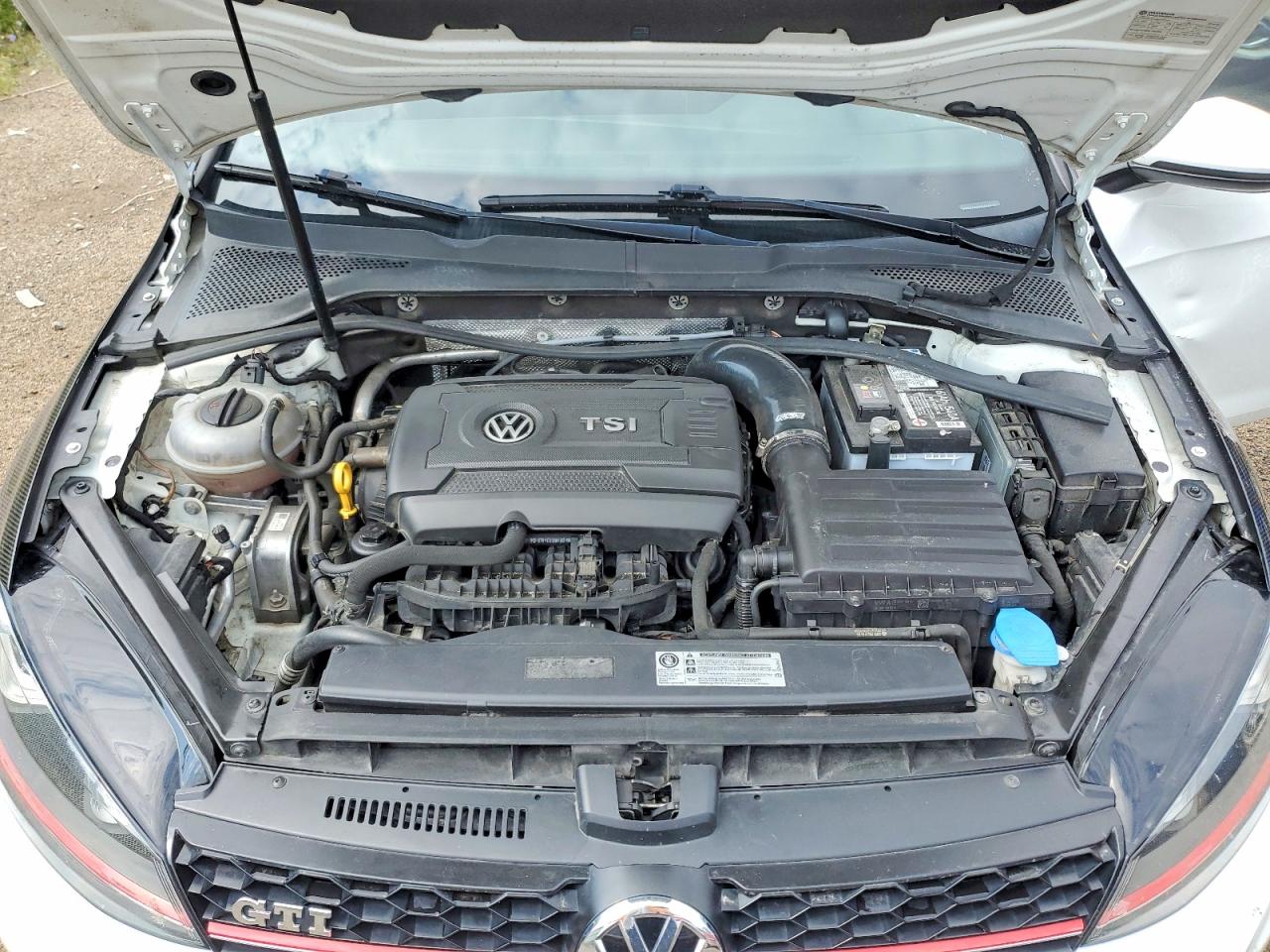 3VW5T7AU9GM062167 · 2016 VOLKSWAGEN GTI · 11/12
