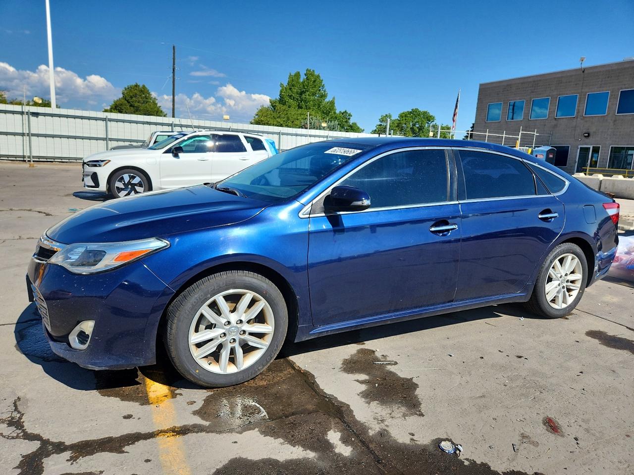 4T1BK1EB4DU054379 · 2013 TOYOTA AVALON