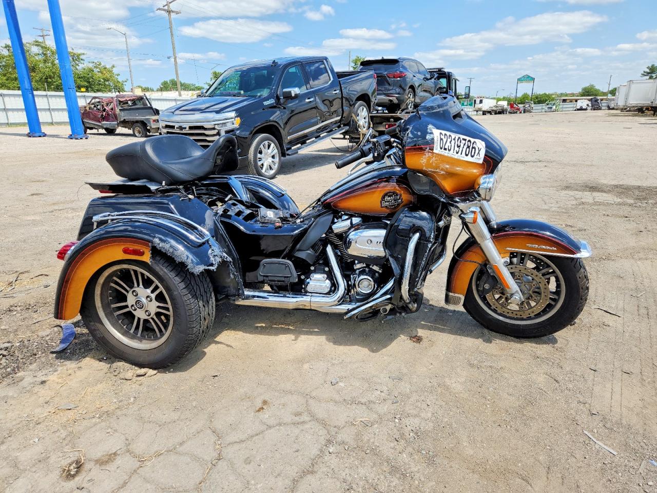1HD1MAF13RB861719 · 2024 HARLEY-DAVIDSON FLHTCUTG