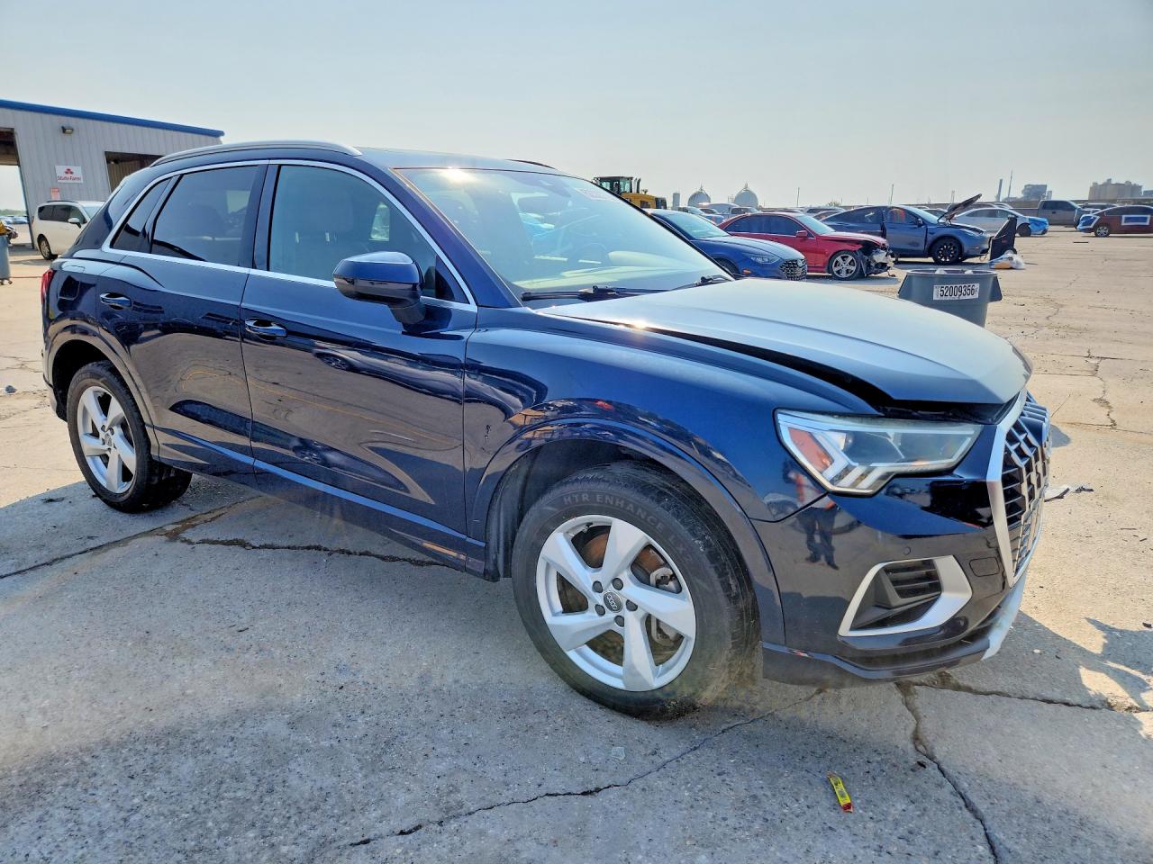 WA1BEDF37L1003019 · 2020 AUDI Q3 · 4/13