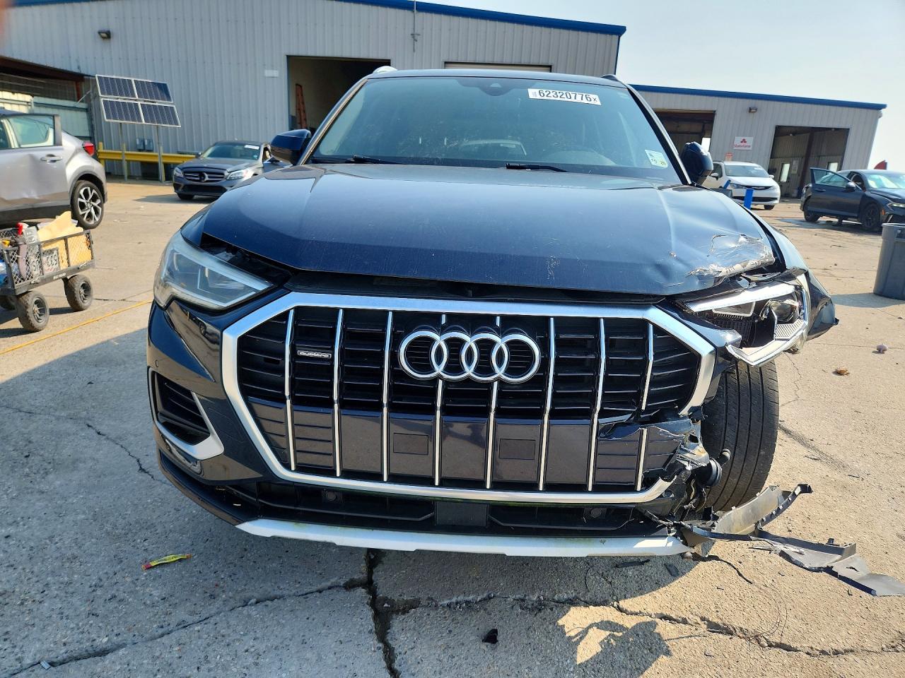 WA1BEDF37L1003019 · 2020 AUDI Q3 · 5/13