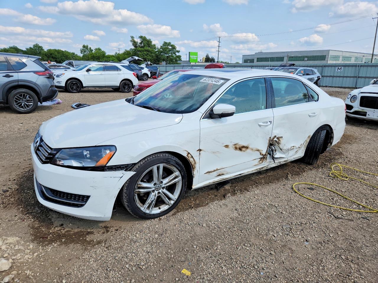 2014 VOLKSWAGEN PASSAT