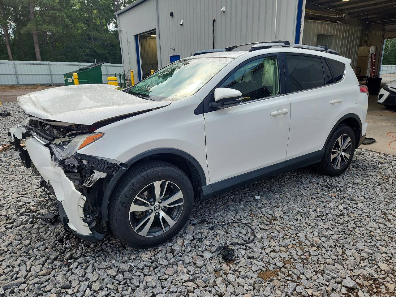 2017 TOYOTA RAV4