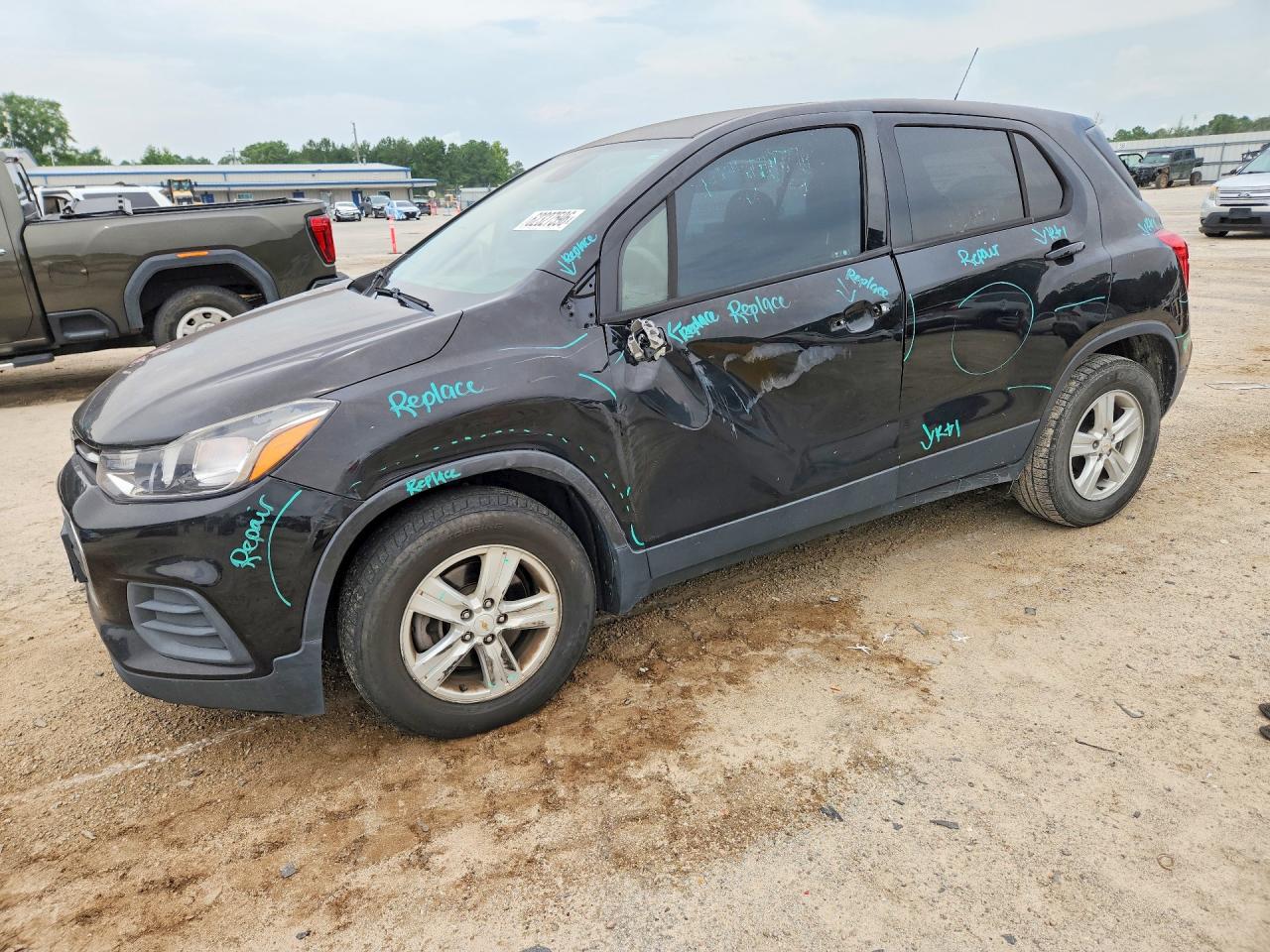 KL7CJKSB6LB329831 · 2020 CHEVROLET TRAX
