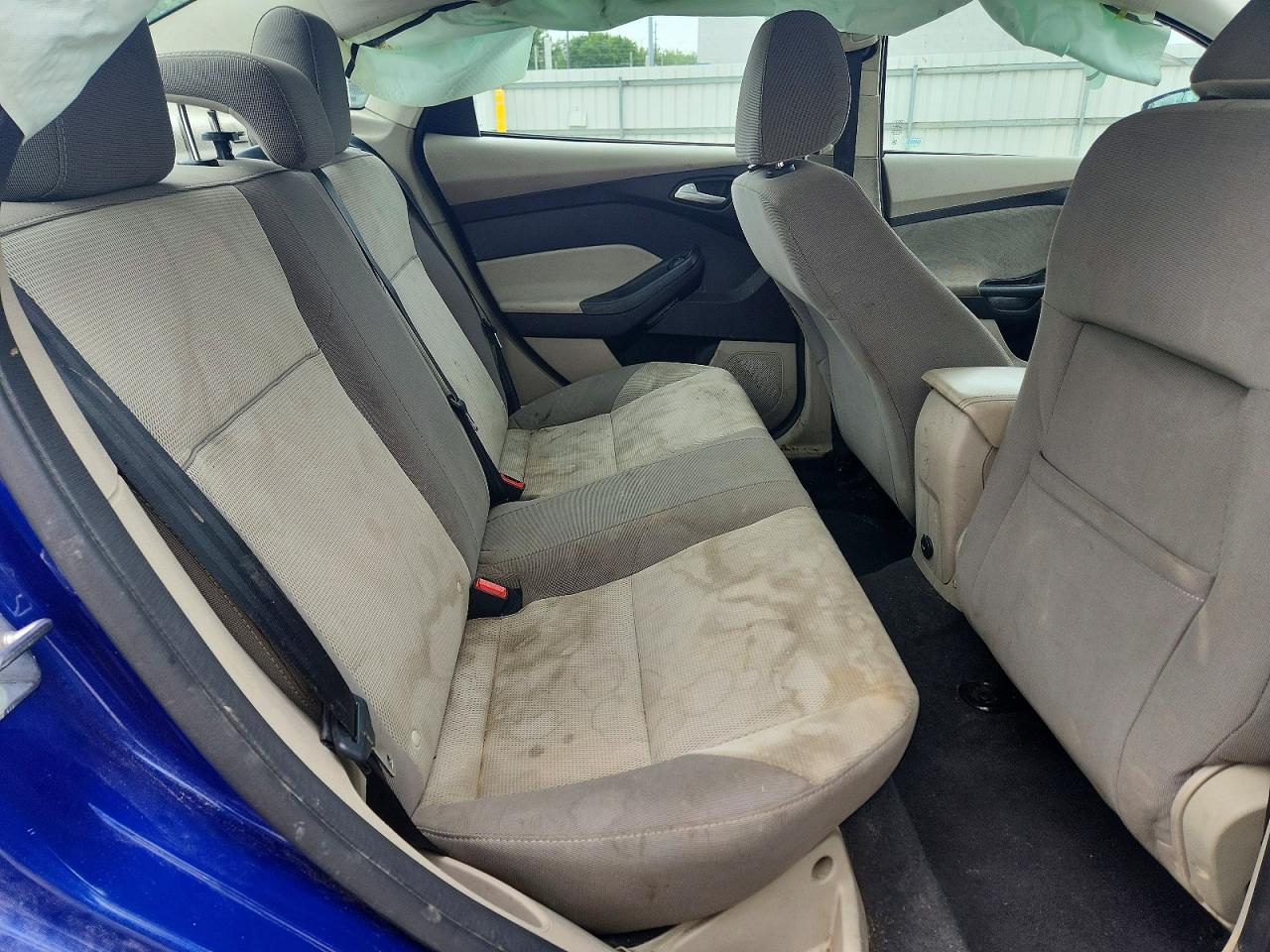 1FAHP3F25CL464693 · 2012 FORD FOCUS · 10/13