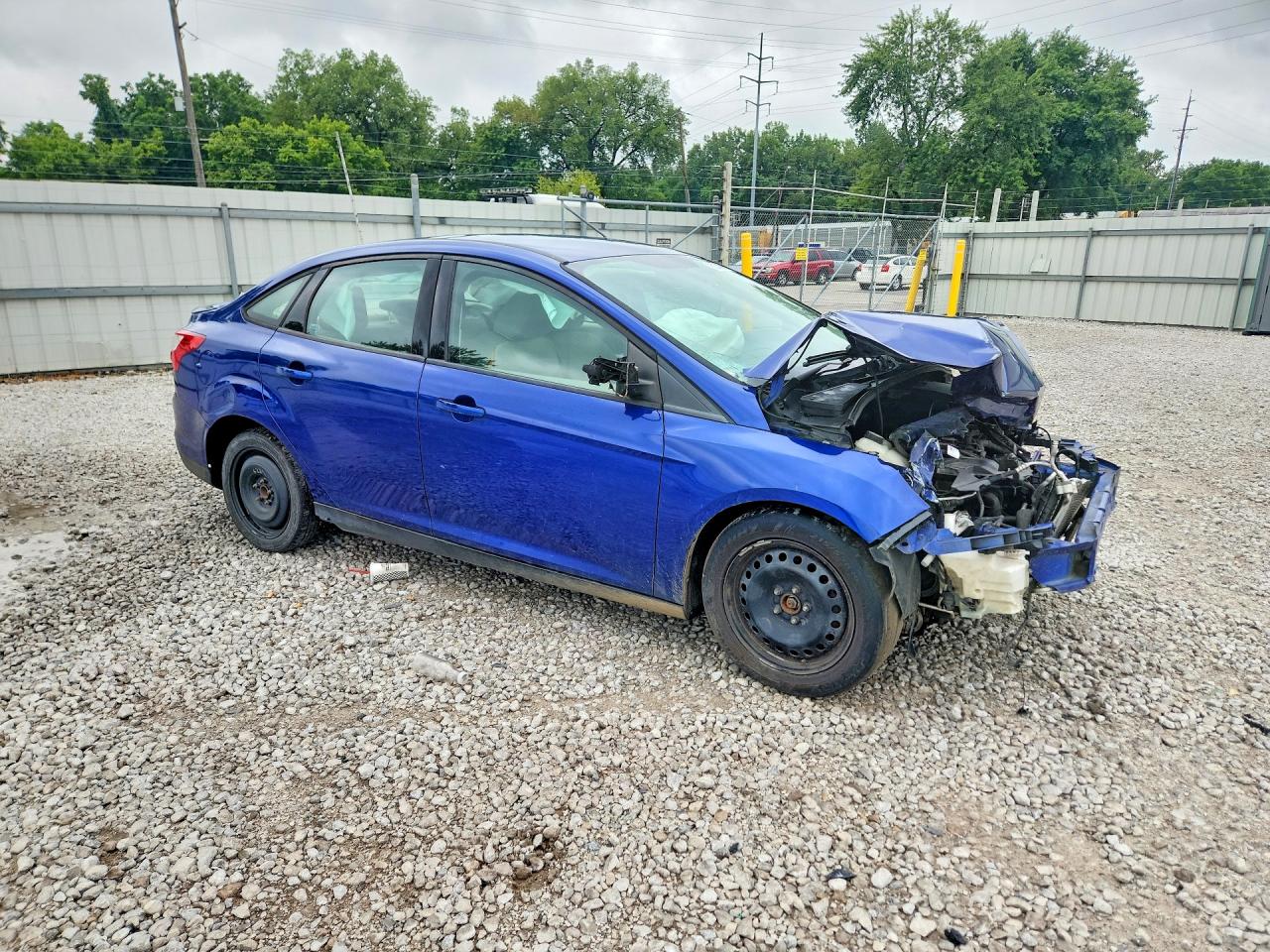 1FAHP3F25CL464693 · 2012 FORD FOCUS · 4/13