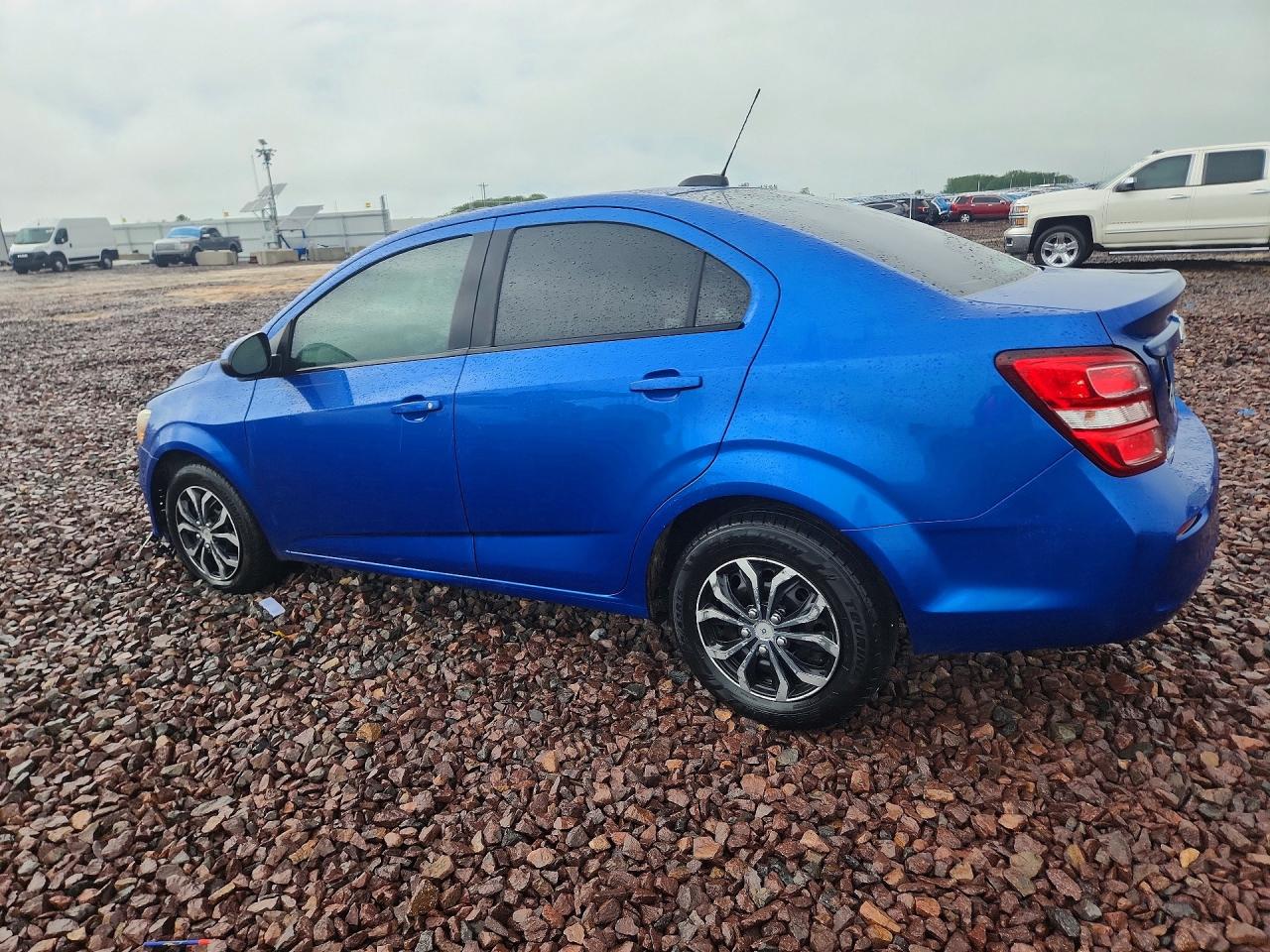 1G1JA5SH0H4162676 · 2017 CHEVROLET SONIC · 2/12