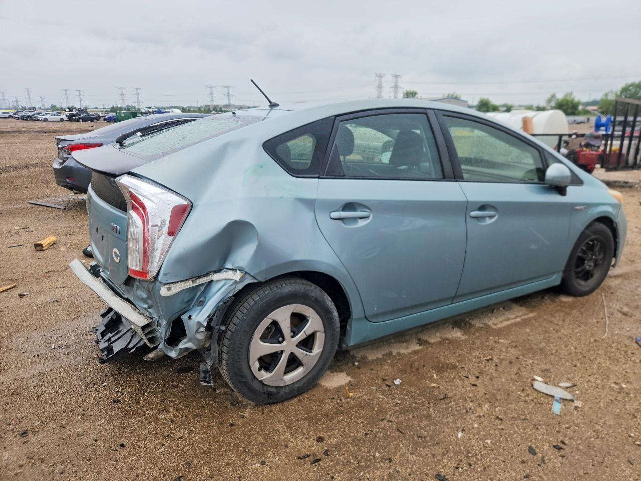 JTDKN3DU4F1907426 · 2015 TOYOTA PRIUS · 3/12
