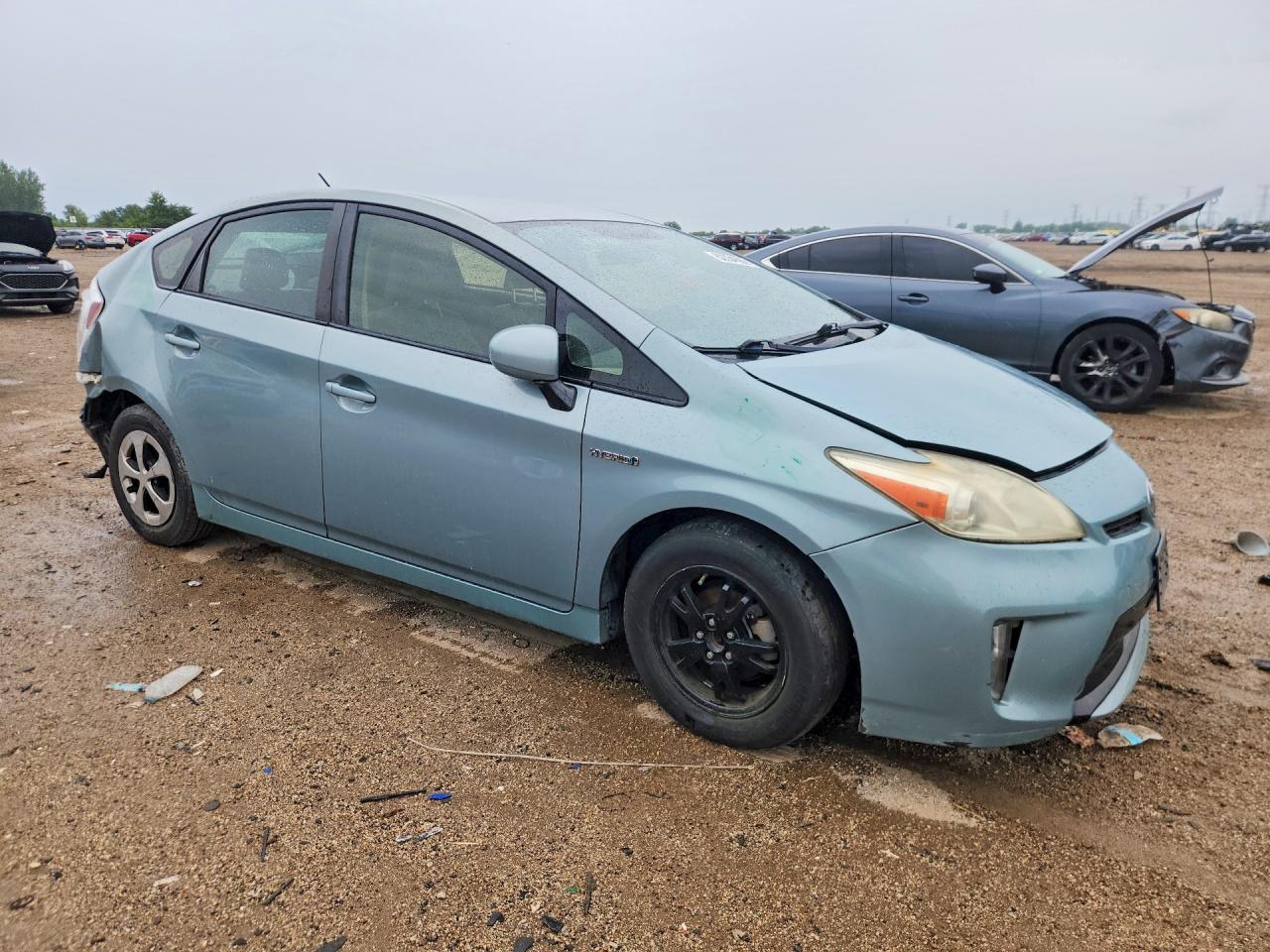 JTDKN3DU4F1907426 · 2015 TOYOTA PRIUS · 4/12