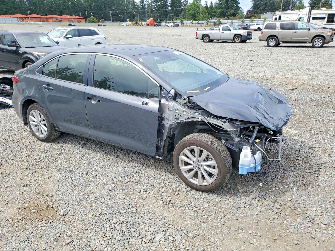JTDBCMFE2T3134795 · 2026 TOYOTA COROLLA HYBRID · 4/13