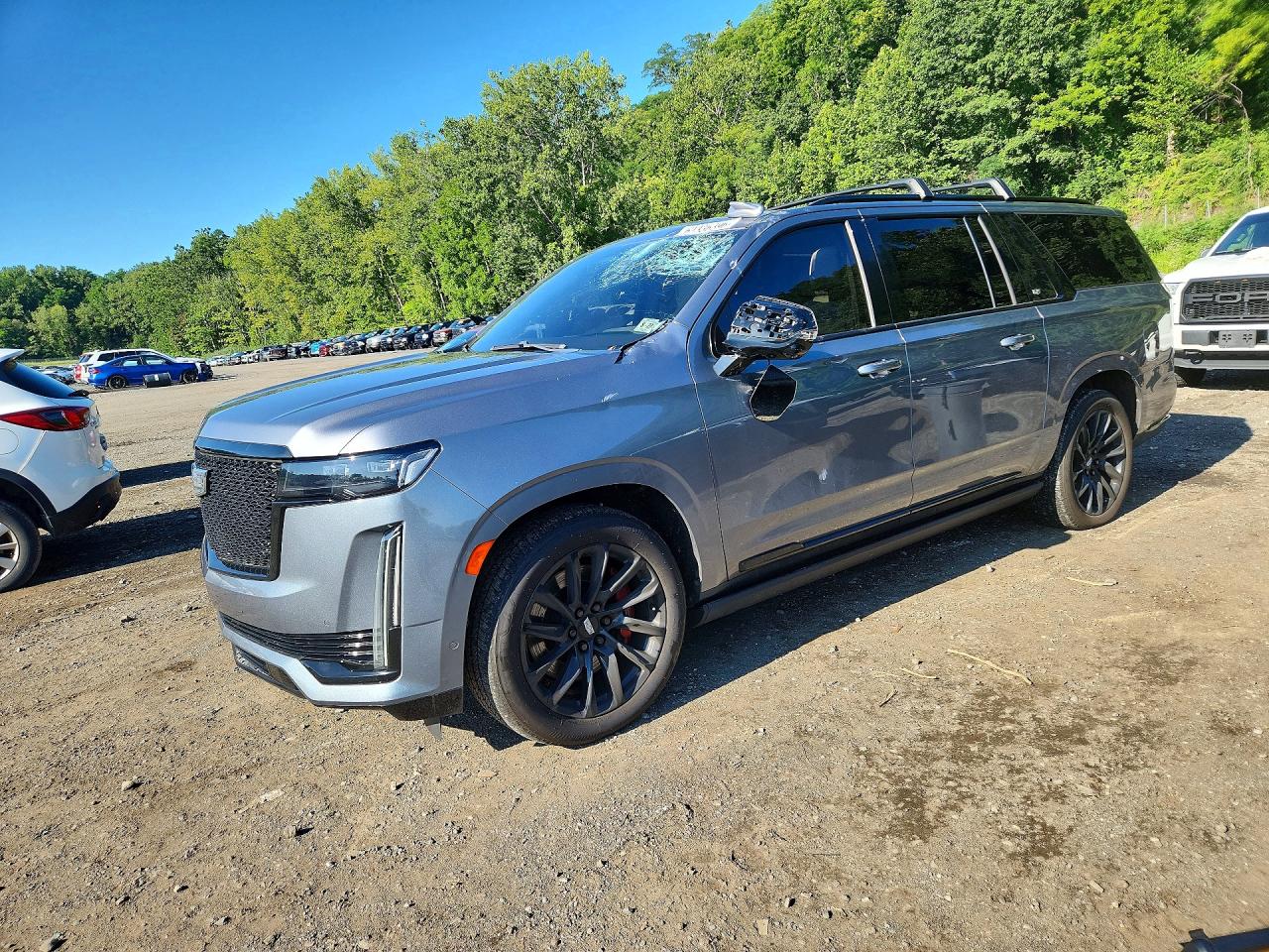 1GYS4RKL7NR245688 · 2022 CADILLAC ESCALADE