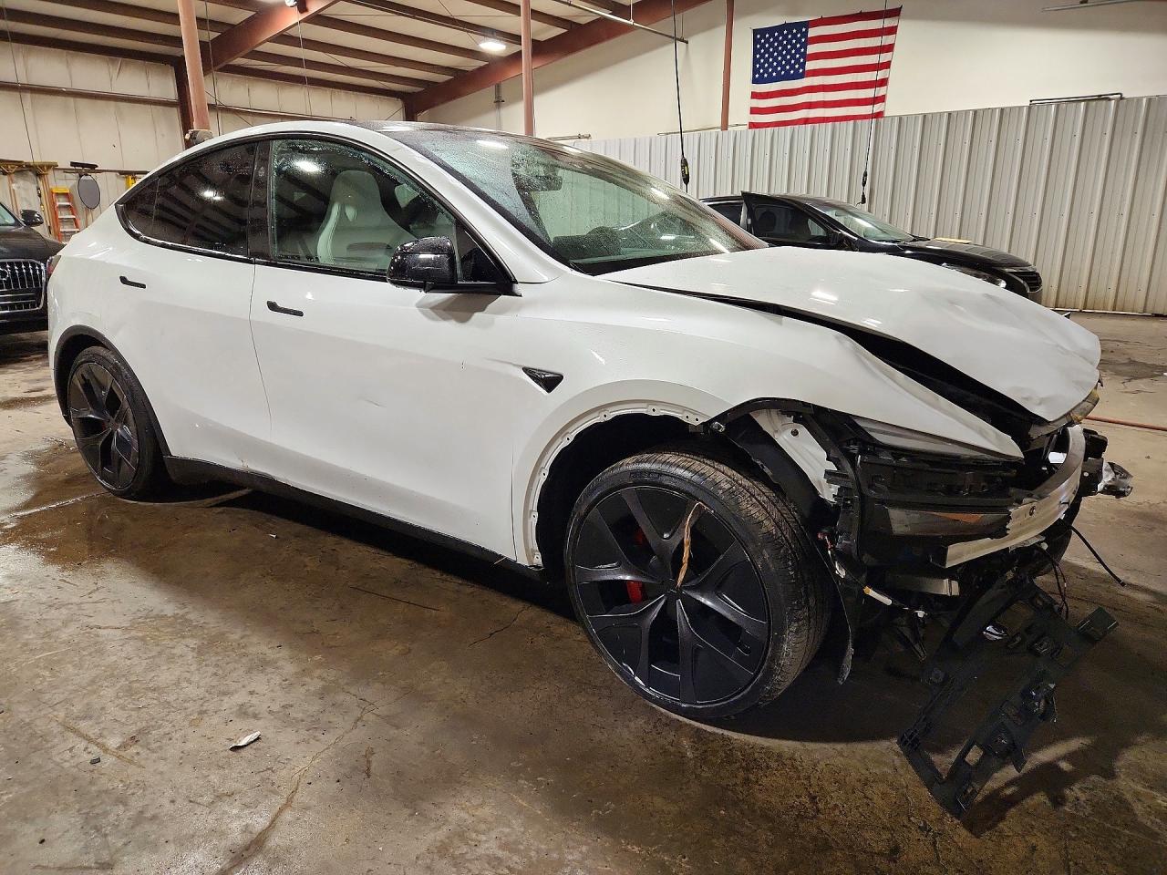 7SAYGDETXTA633524 · 2026 TESLA MODEL Y · 4/14