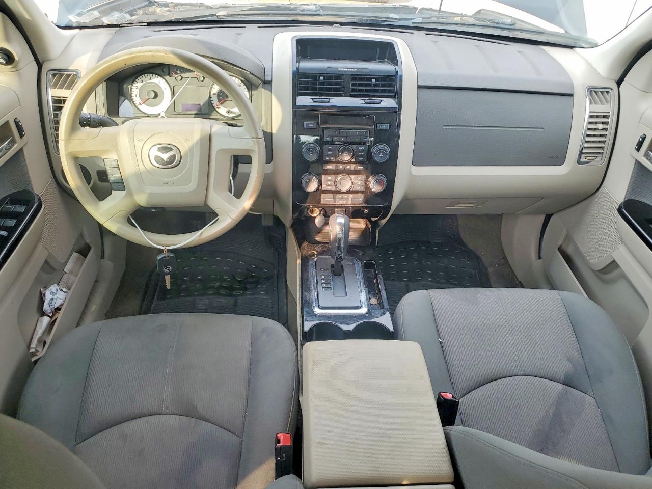 4F2CY0C76AKM02111 · 2010 MAZDA TRIBUTE · 8/13