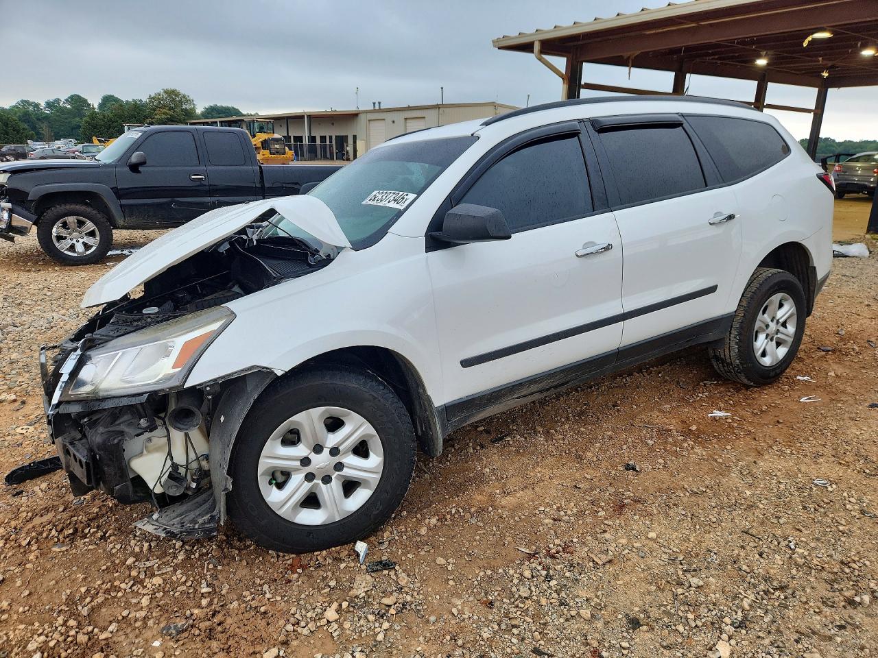 1GNKRFED6HJ240938 · 2017 CHEVROLET TRAVERSE