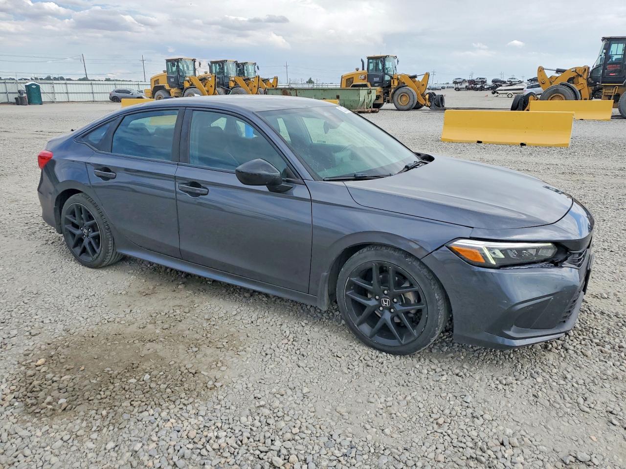 2HGFE2F55NH556335 · 2022 HONDA CIVIC · 4/12