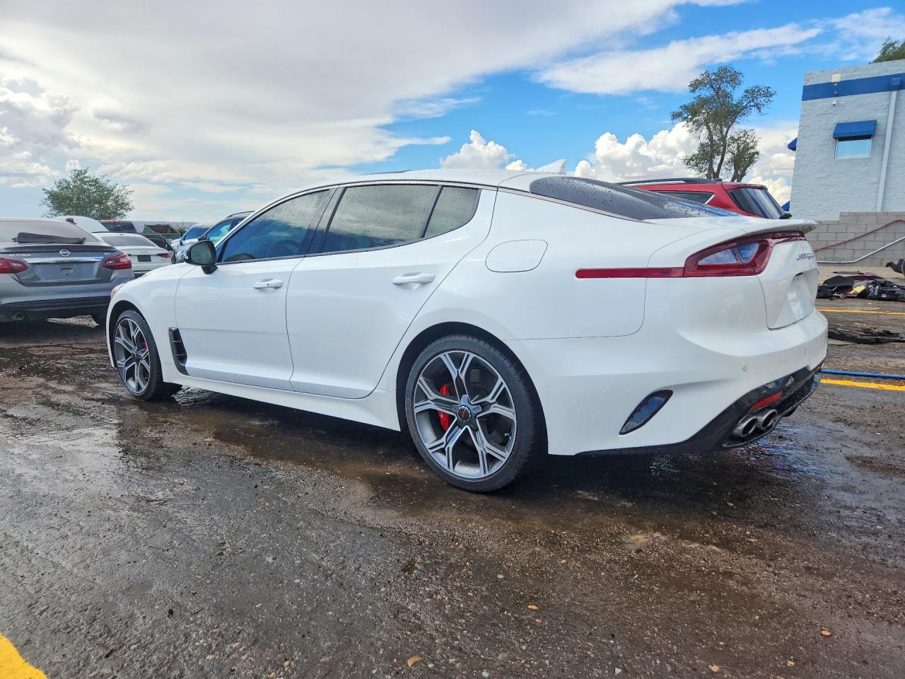 KNAE45LC0L6072599 · 2020 KIA STINGER · 2/12