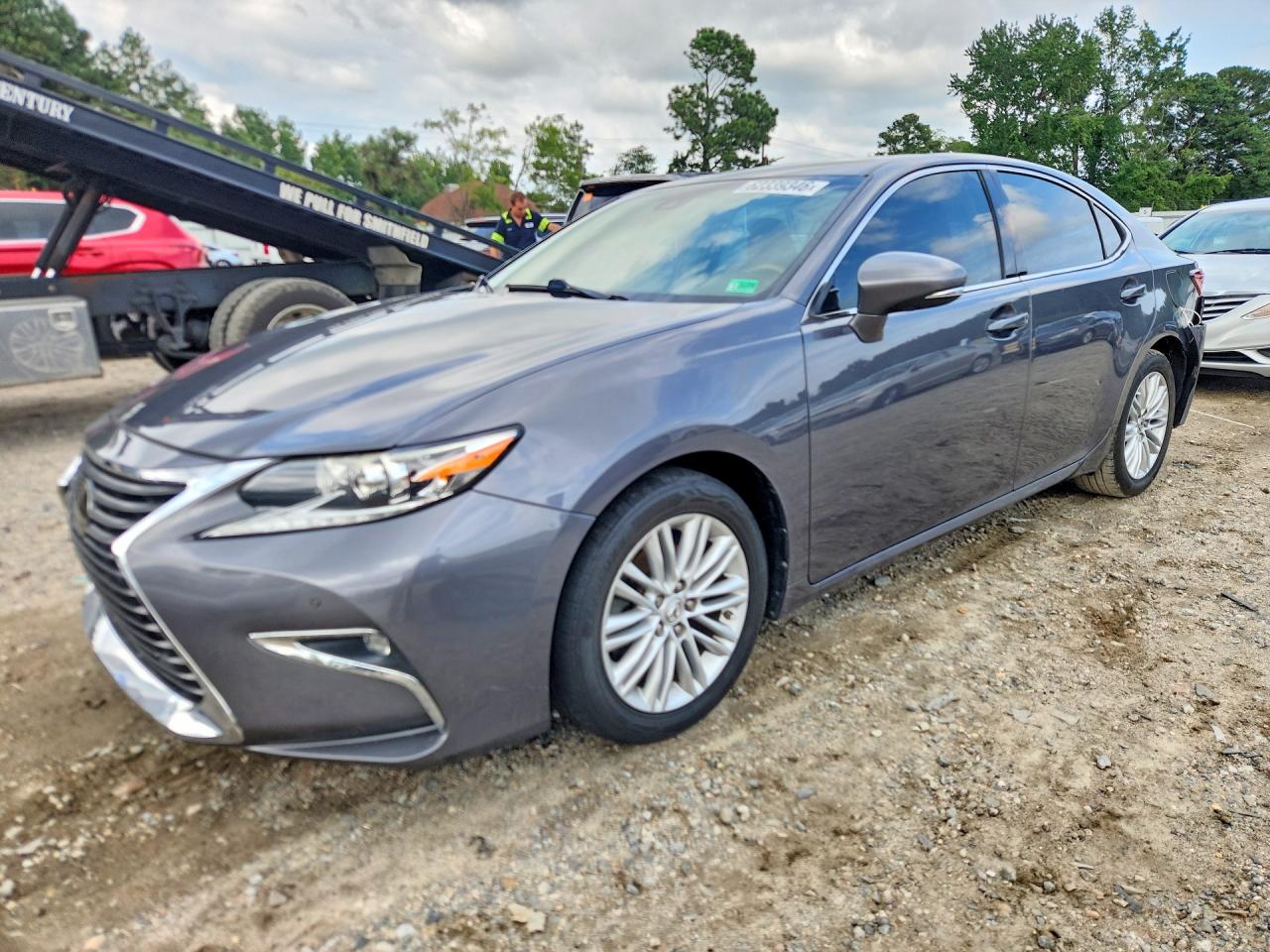 58ABK1GG5HU054057 · 2017 LEXUS ES