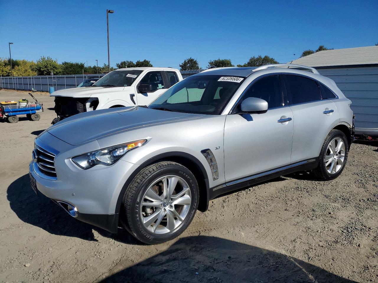 JN8CS1MW9GM750564 · 2016 INFINITI QX70