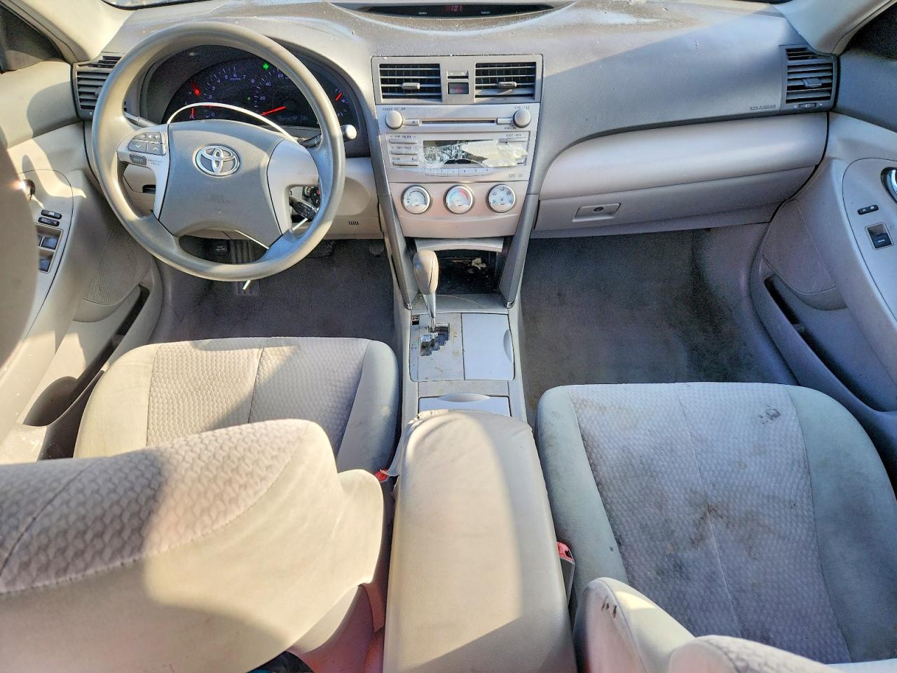 4T4BF3EK6BR194887 · 2011 TOYOTA CAMRY · 8/12