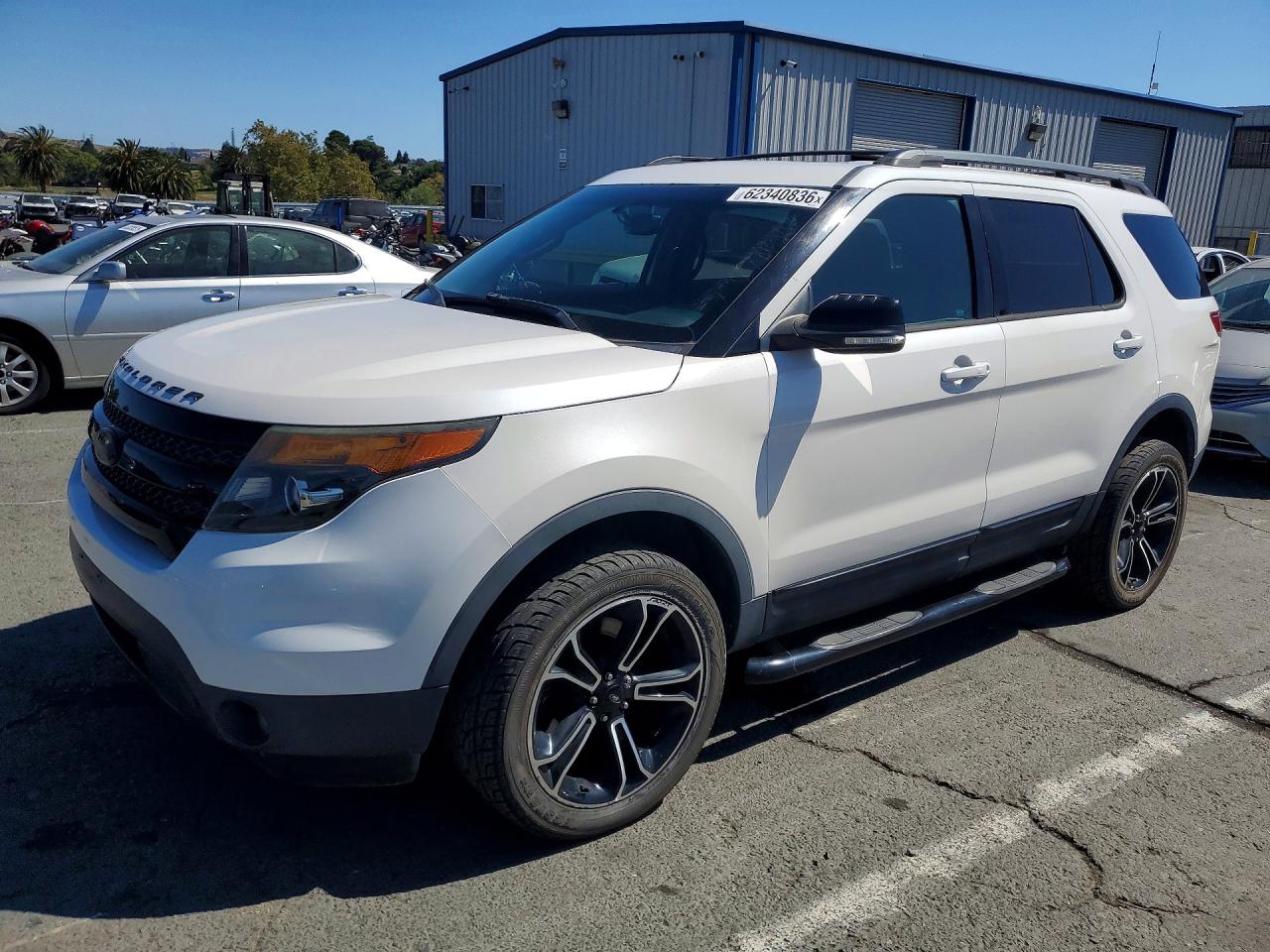 1FM5K8GT8FGA87365 · 2015 FORD EXPLORER