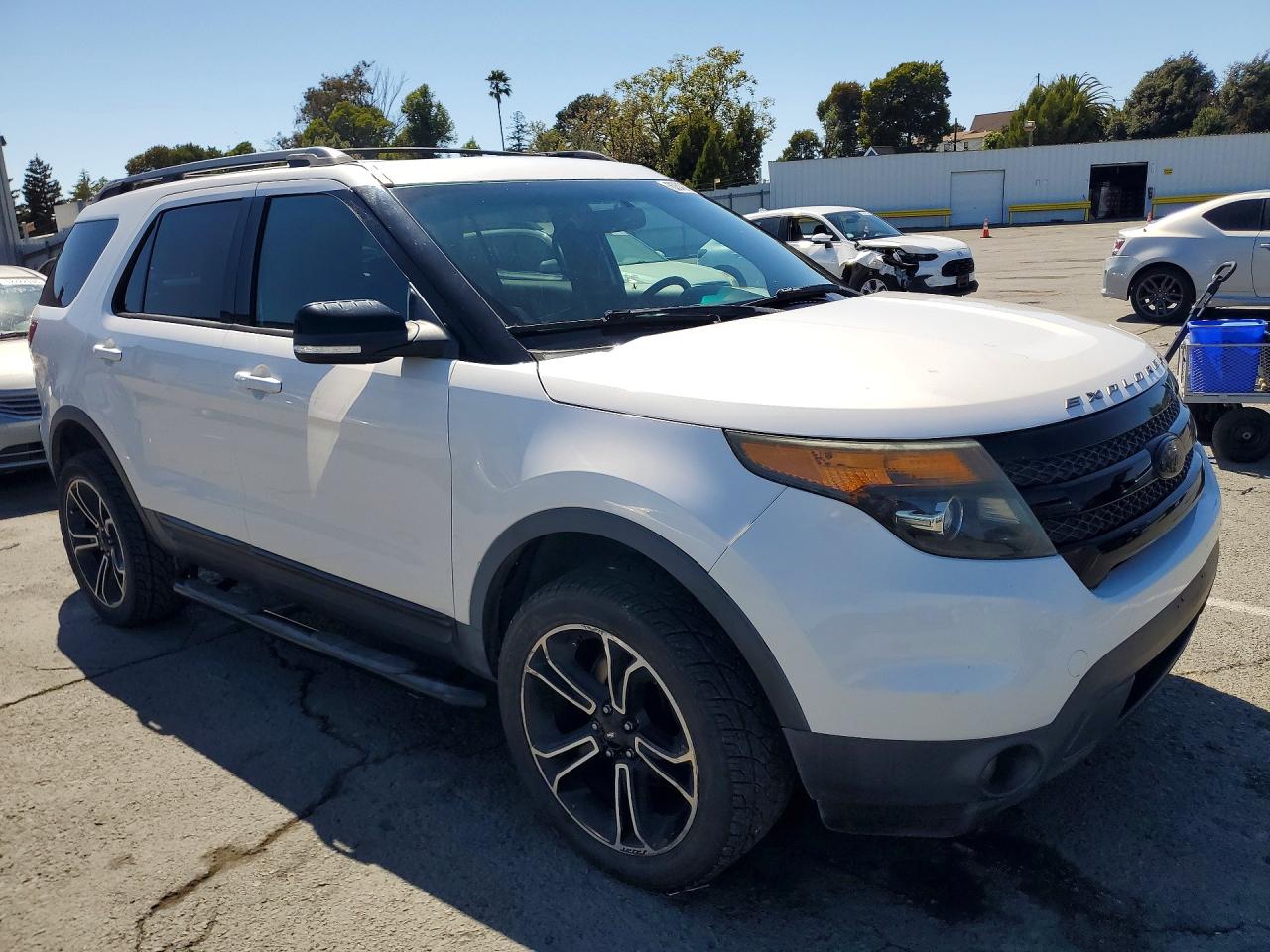 1FM5K8GT8FGA87365 · 2015 FORD EXPLORER · 4/13