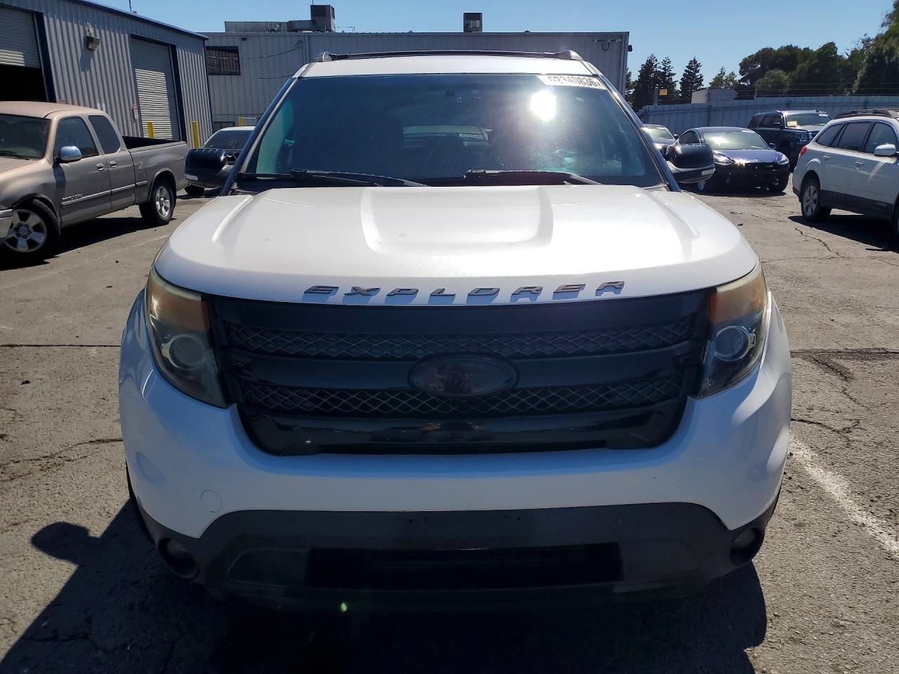 1FM5K8GT8FGA87365 · 2015 FORD EXPLORER · 5/13