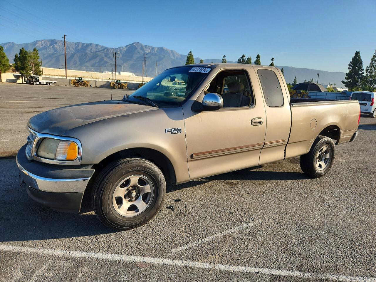 1FTRX17242NA85205 · 2002 FORD F150