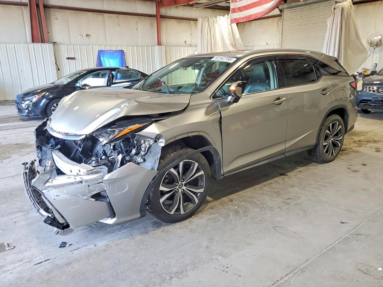 JTJDZKCA2K2018026 · 2019 LEXUS RX