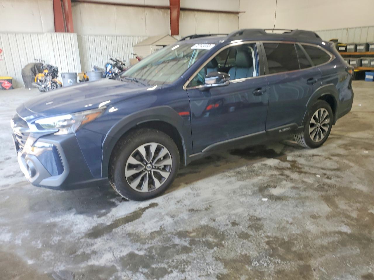 4S4BTGNDXS3296808 · 2025 SUBARU OUTBACK