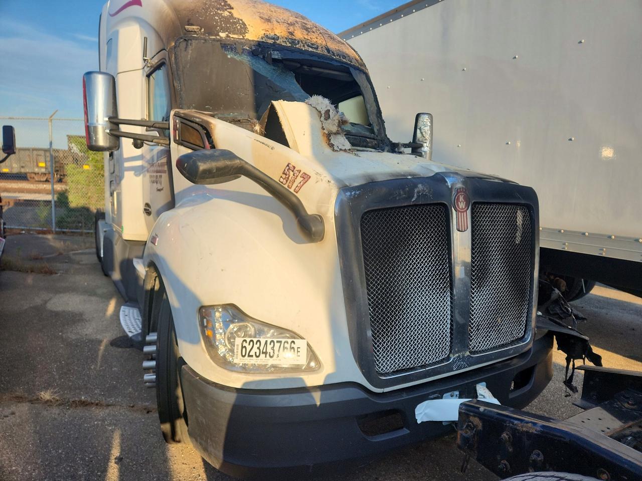 1XKYDP9X2JJ175673 · 2018 KENWORTH CONSTRUCTION · 5/14