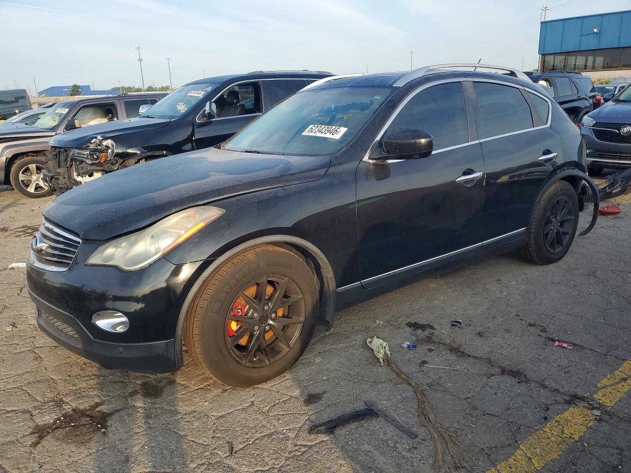 JN1AJ0HR3AM755483 · 2010 INFINITI EX35