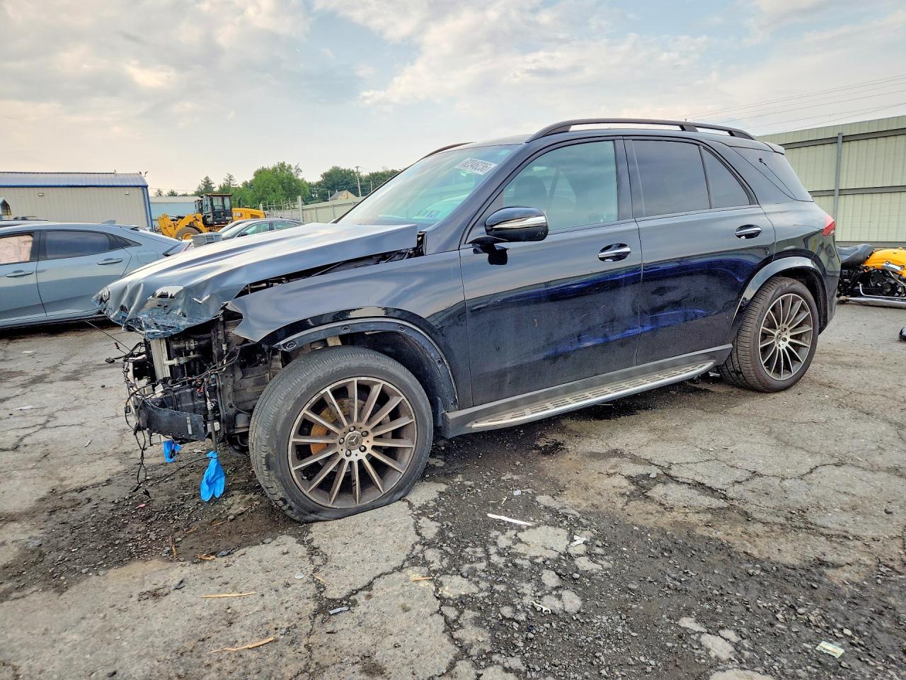 4JGFB4KB6NA799208 · 2022 MERCEDES-BENZ GLE