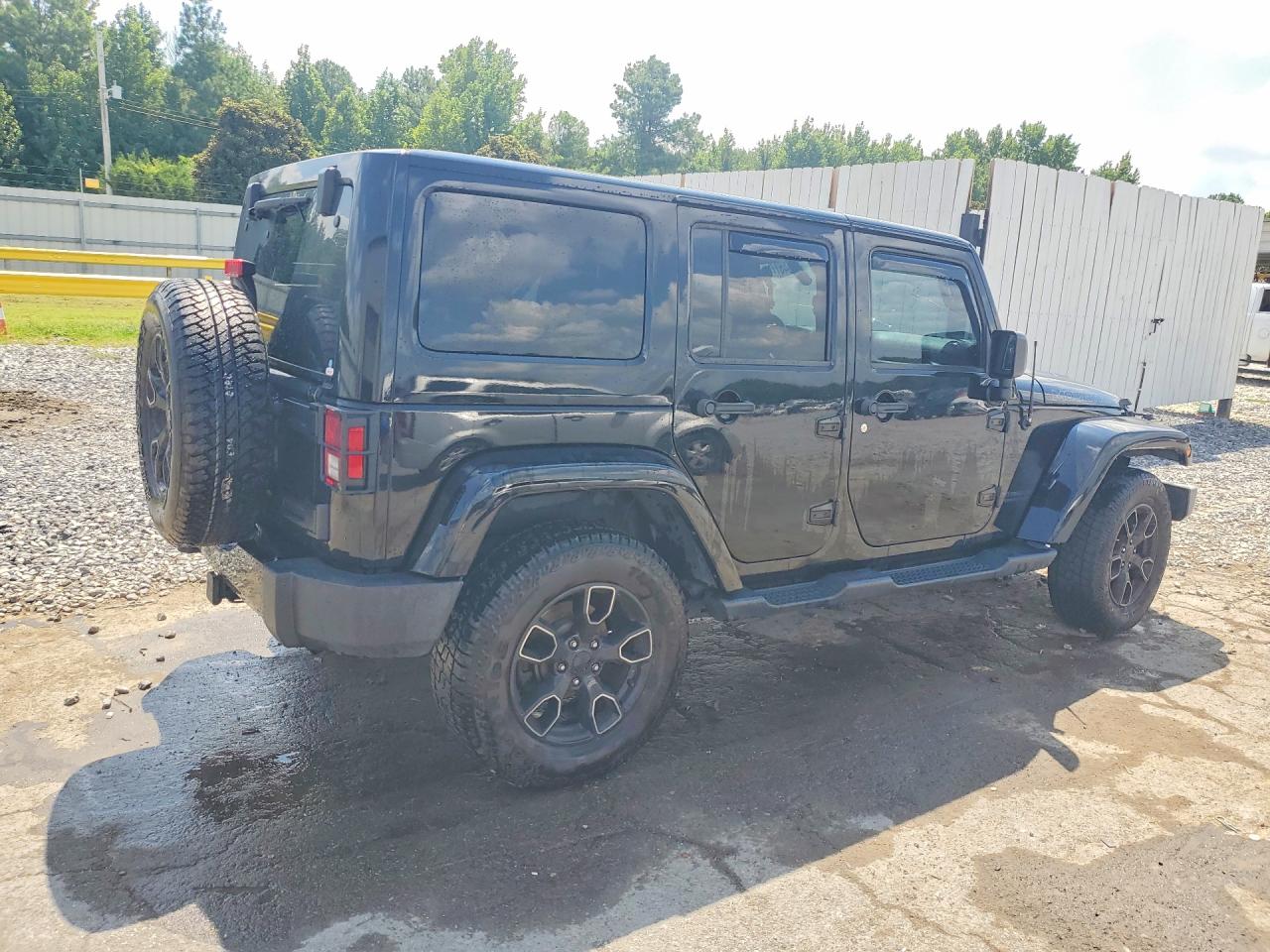1C4BJWEG7HL625469 · 2017 JEEP WRANGLER UNLIMITED · 3/12