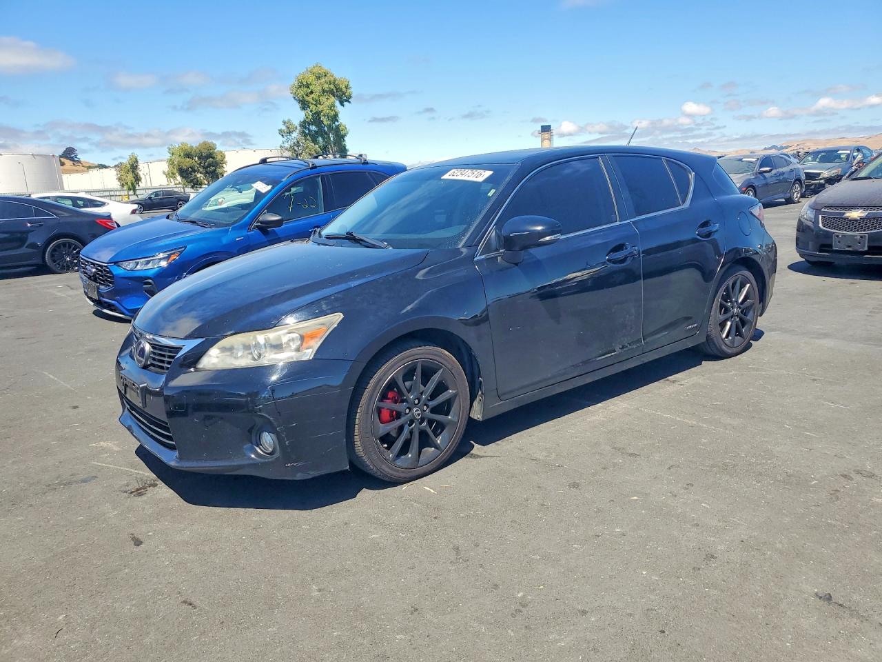JTHKD5BHXD2134990 · 2013 LEXUS CT