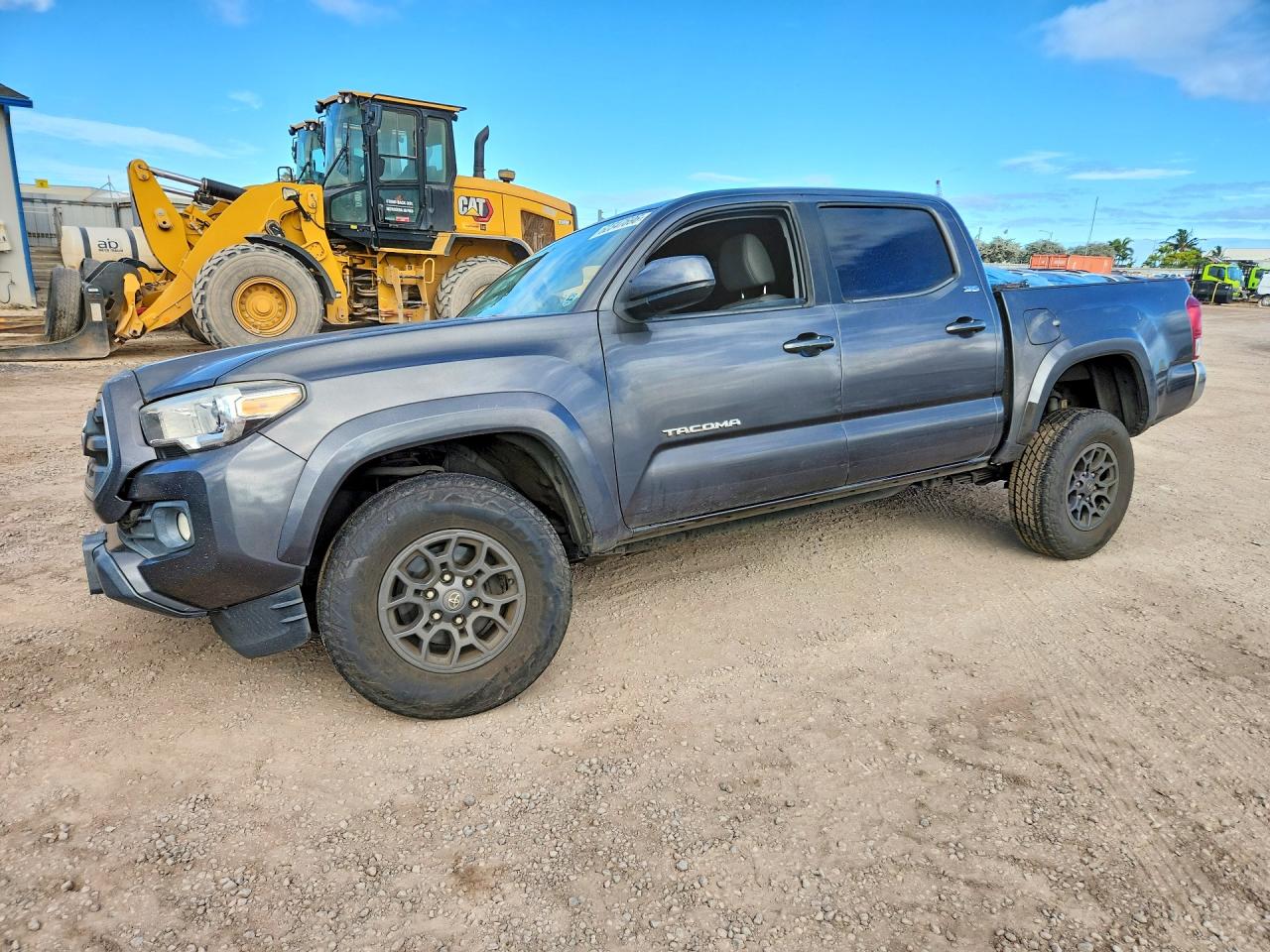 2017 TOYOTA TACOMA