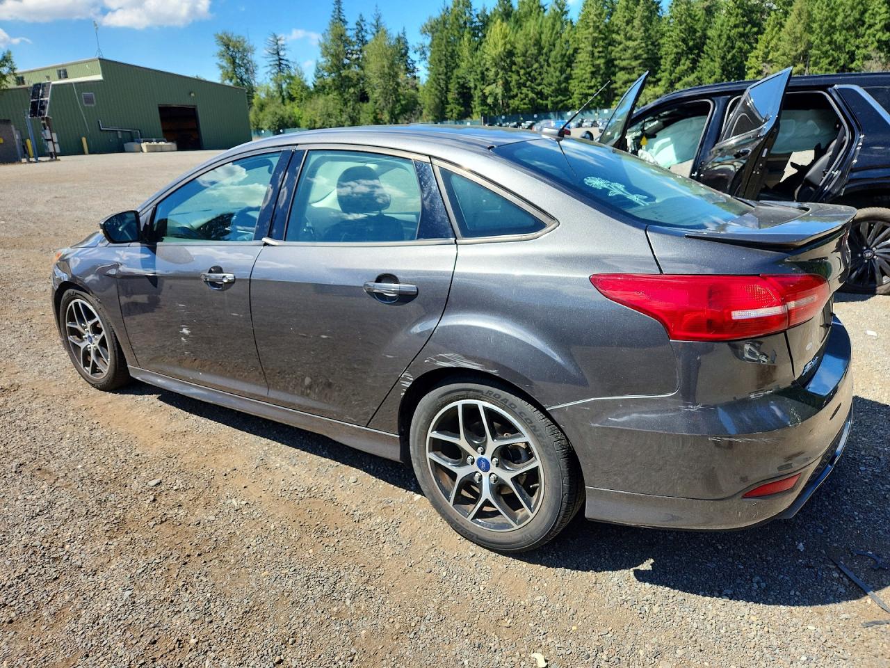 1FADP3F28GL347016 · 2016 FORD FOCUS · 2/12