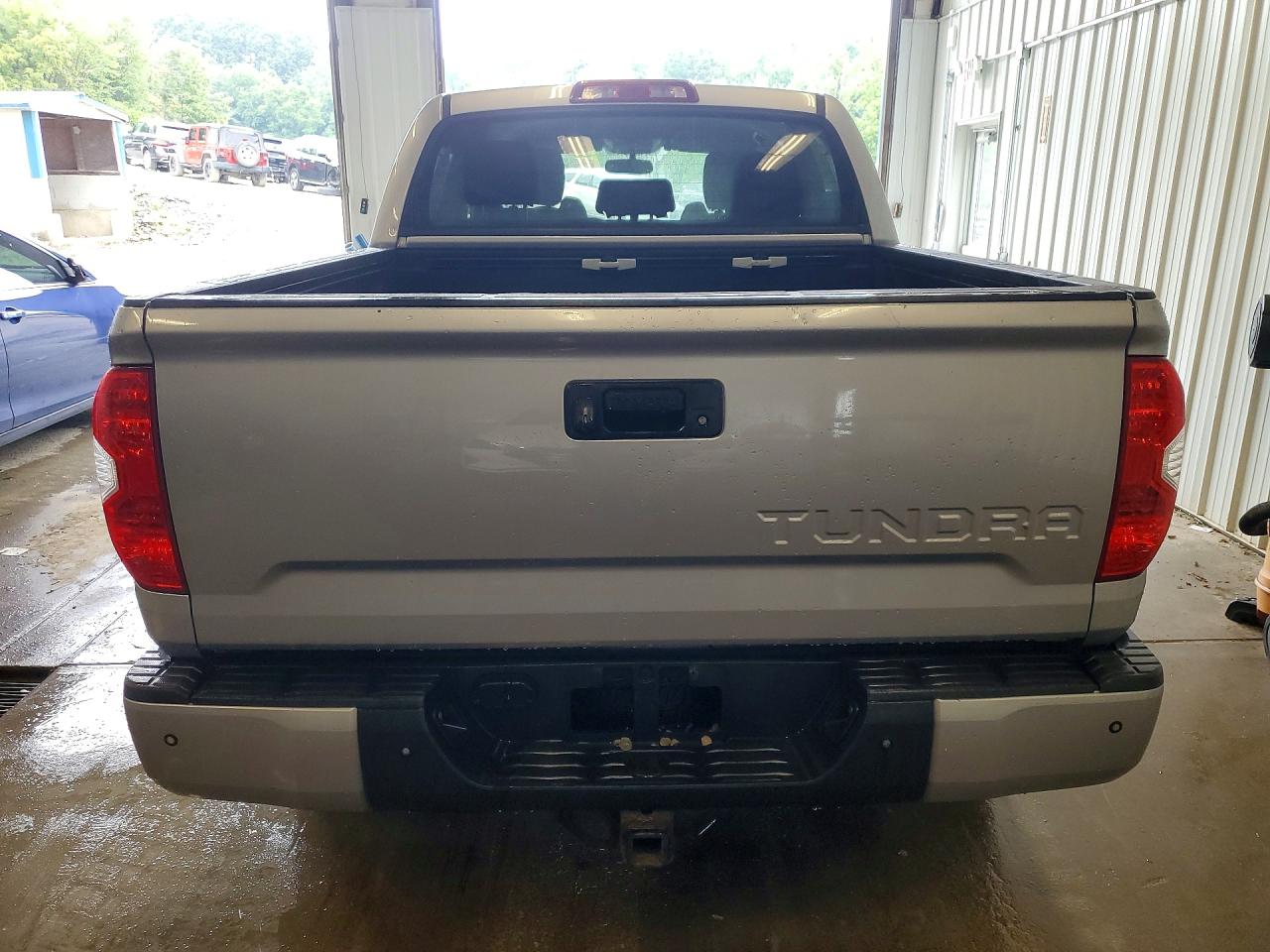 5TFDW5F10HX583945 · 2017 TOYOTA TUNDRA · 6/12
