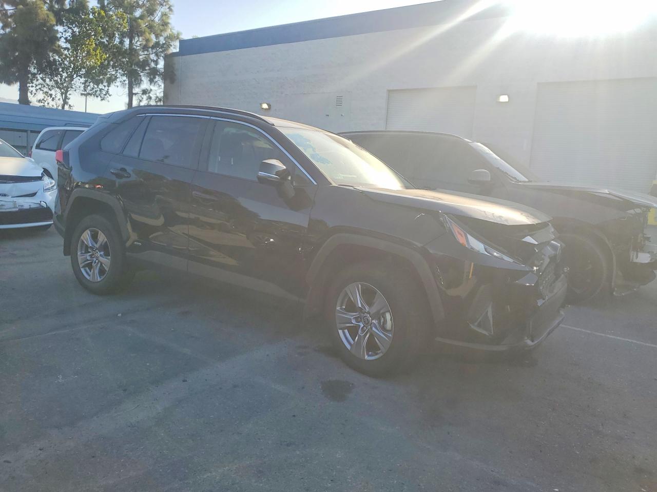 JTMRWRFV9SJ091327 · 2025 TOYOTA RAV4 HYBRID · 4/13