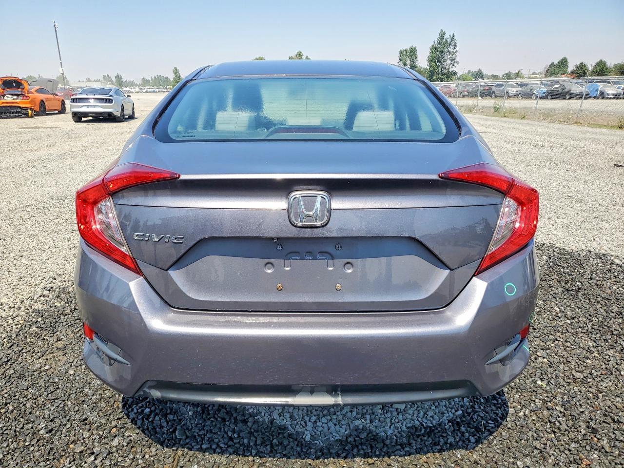 2HGFC2F59JH608727 · 2018 HONDA CIVIC · 6/12