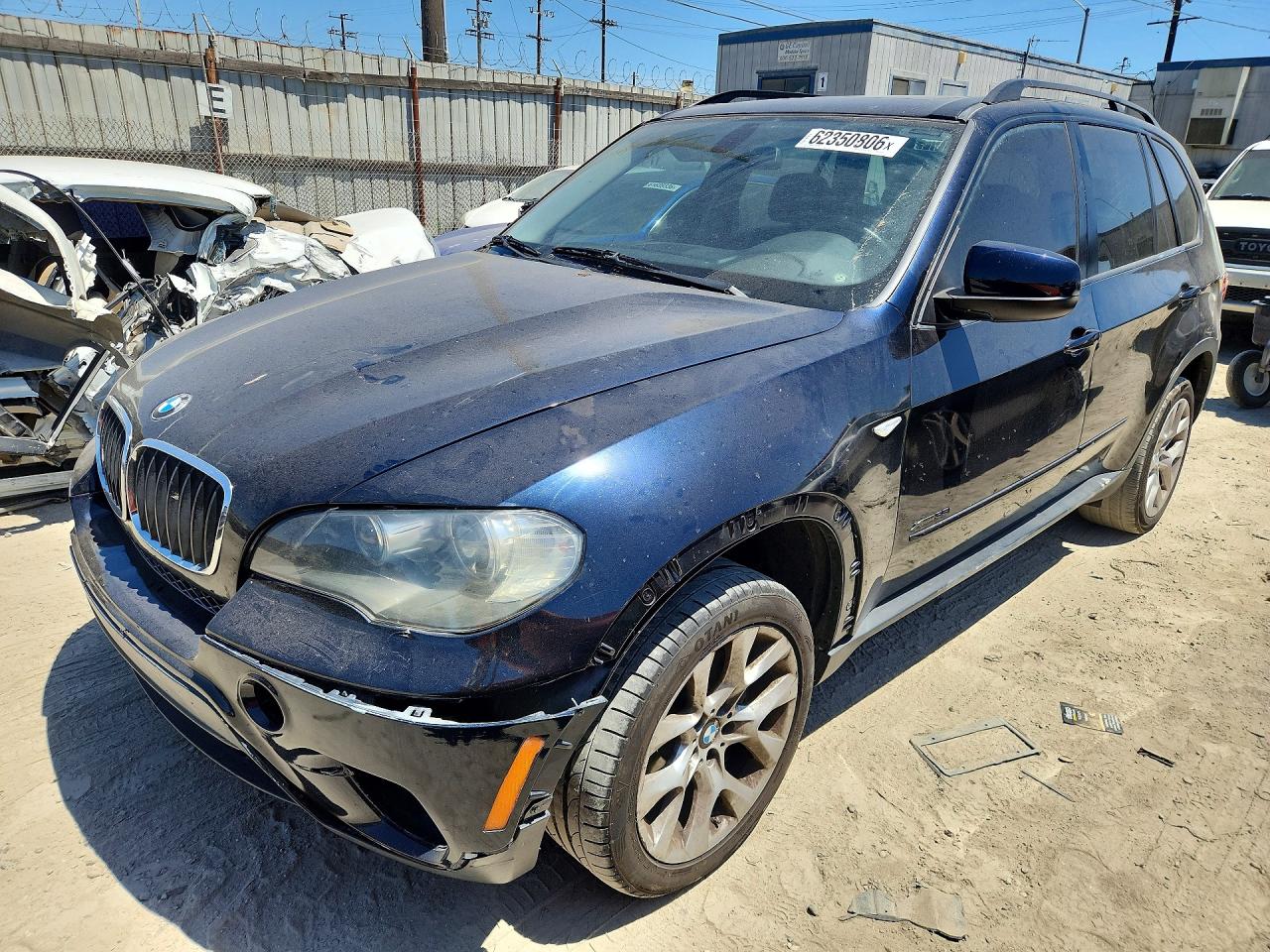 5UXZV4C59BL407435 · 2011 BMW X5