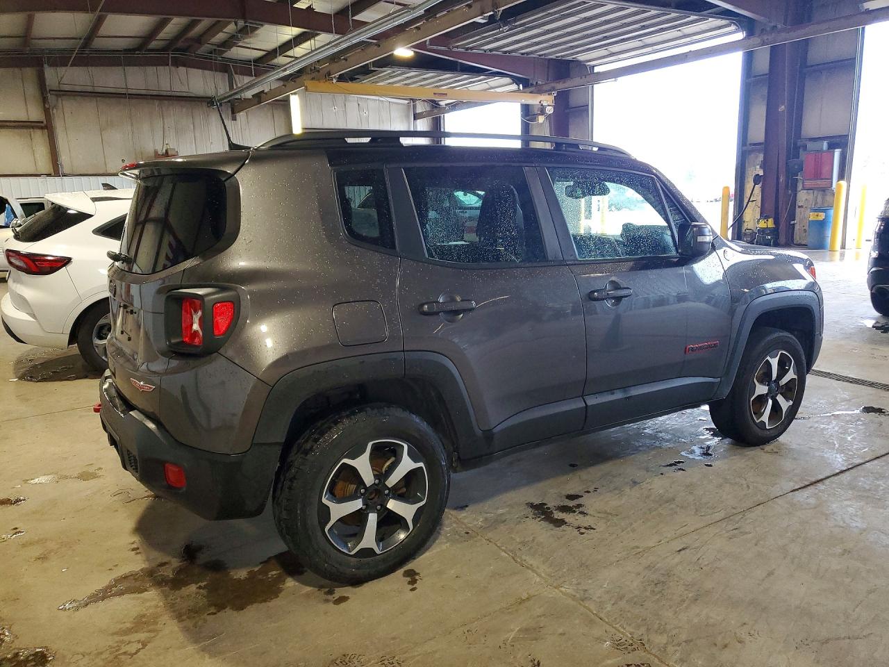 ZACNJBC17KPJ96841 · 2019 JEEP RENEGADE · 3/13