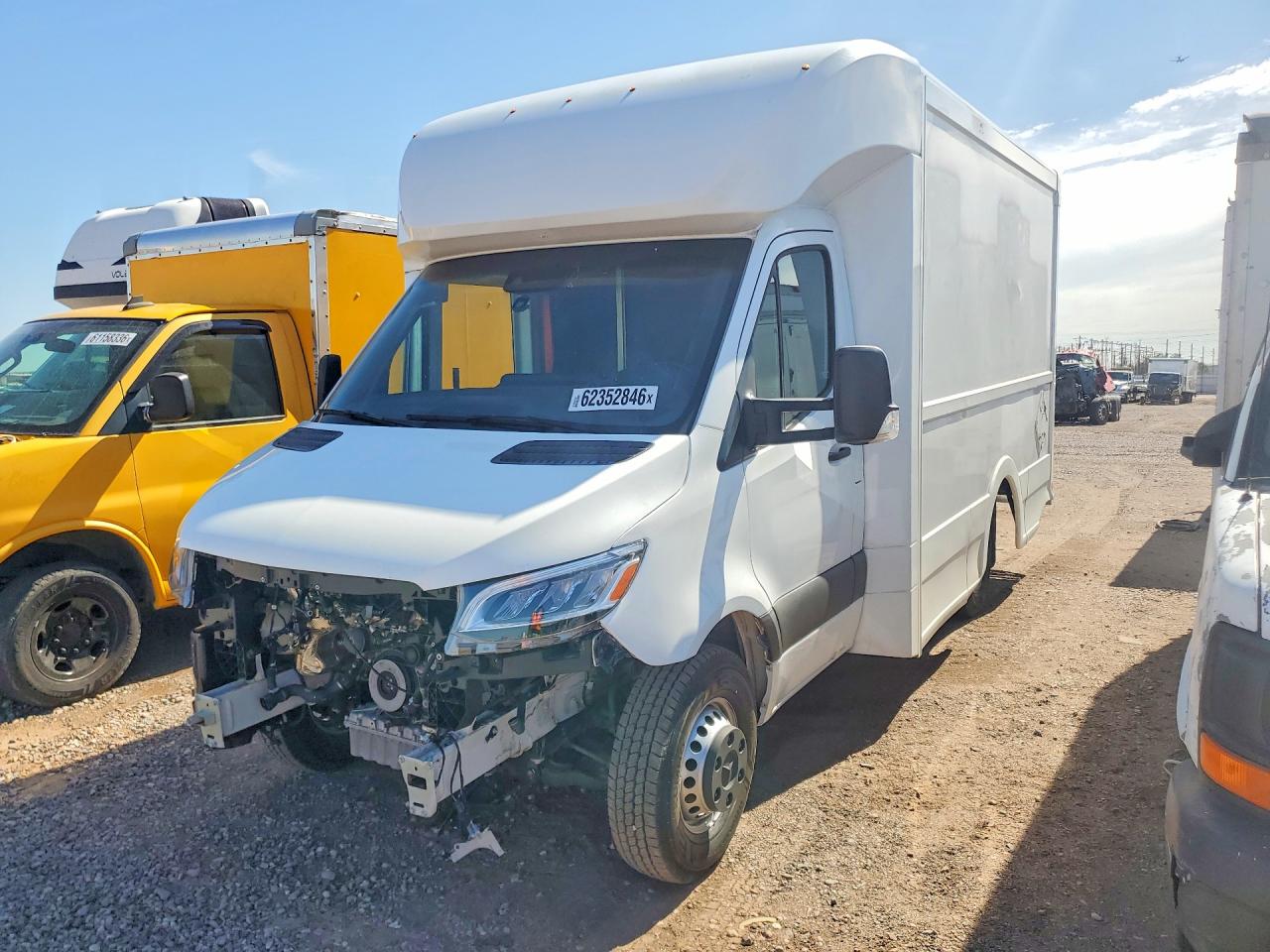 W1X9K2312PN227527 · 2023 MERCEDES-BENZ SPRINTER