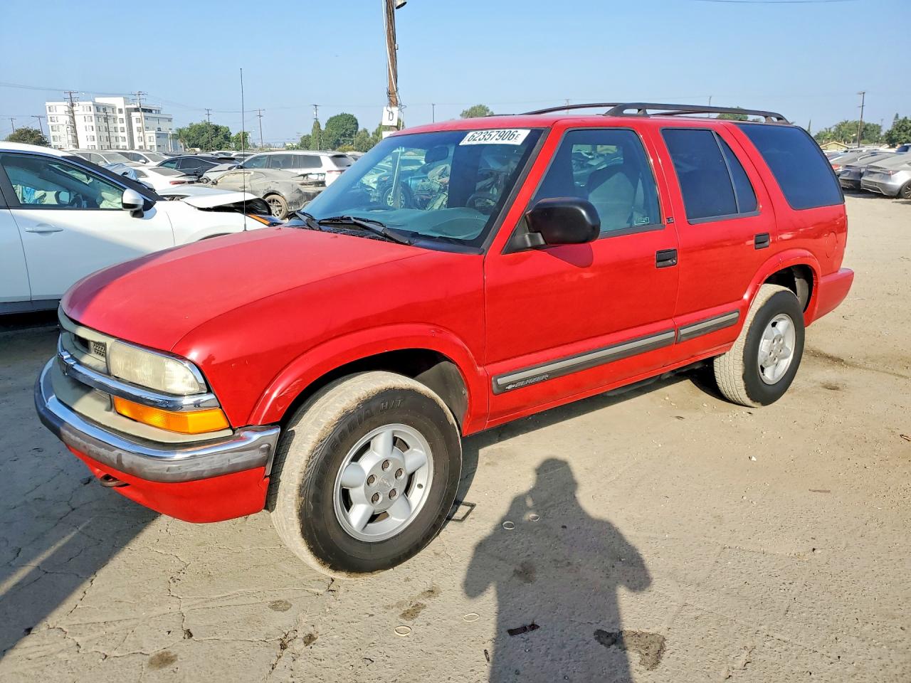 1GNDT13W4Y2170089 · 2000 CHEVROLET BLAZER