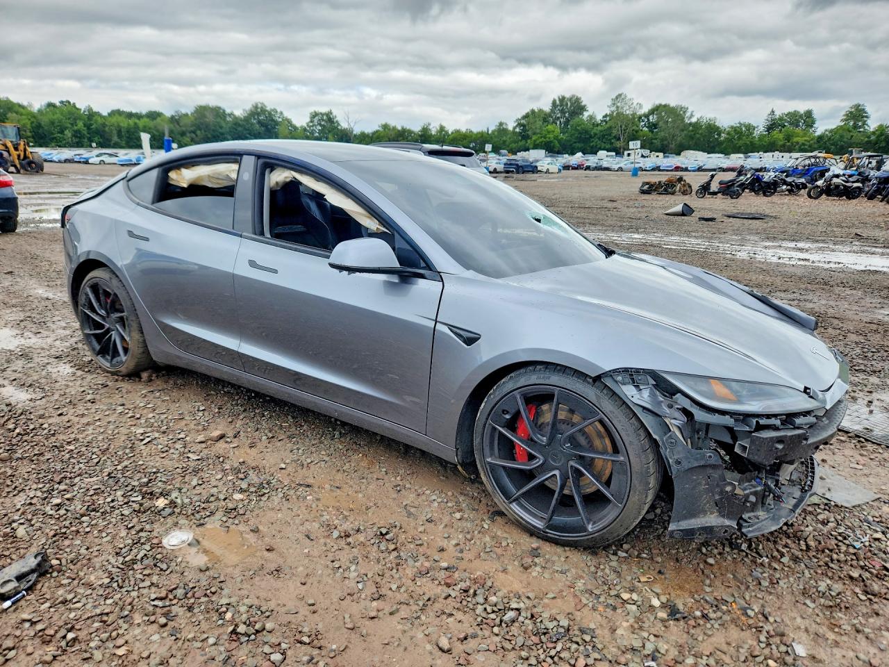 5YJ3E1ET2SF035960 · 2025 TESLA MODEL 3 · 4/13
