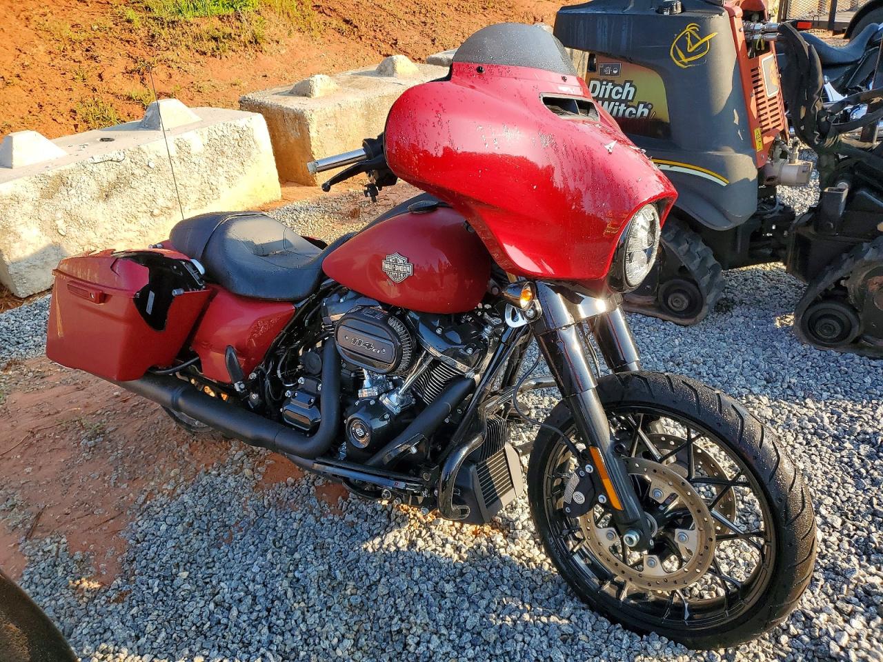 1HD1KRP18PB619993 · 2023 HARLEY-DAVIDSON FLHXS