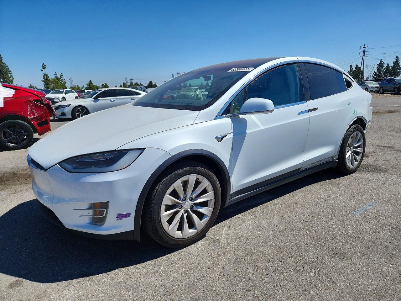 5YJXCAE29JF124180 · 2018 TESLA MODEL X